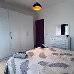 Dina Apartamento