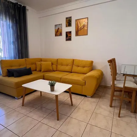 Appartamento Dina Durrës